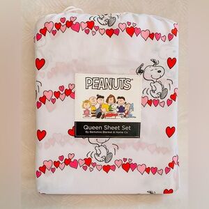 Peanuts Snoopy Dancing Hearts Valentine Sheet Set - Queen